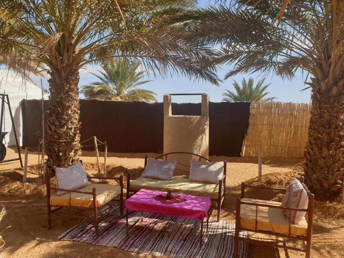 Auberge Sahara Garden Lac Yasmins Exterior foto