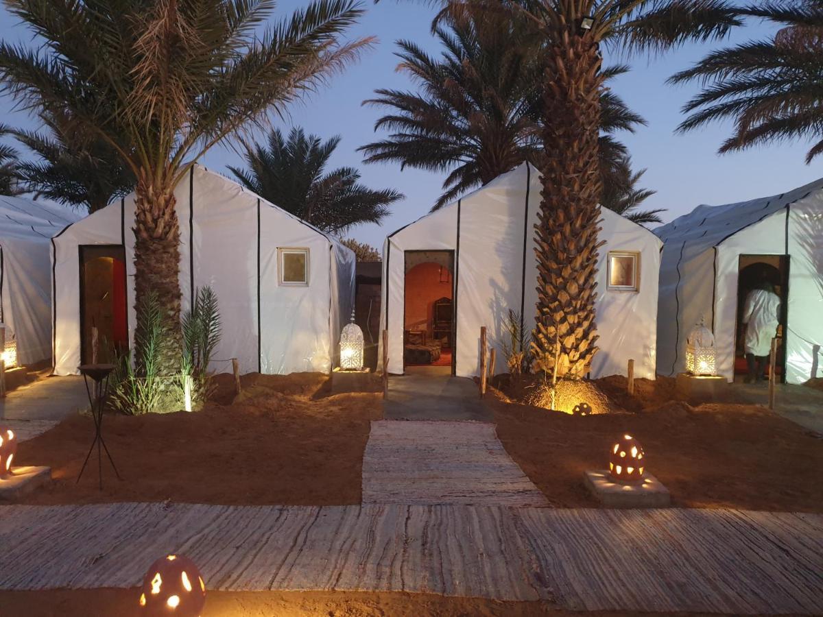 Auberge Sahara Garden Lac Yasmins Exterior foto