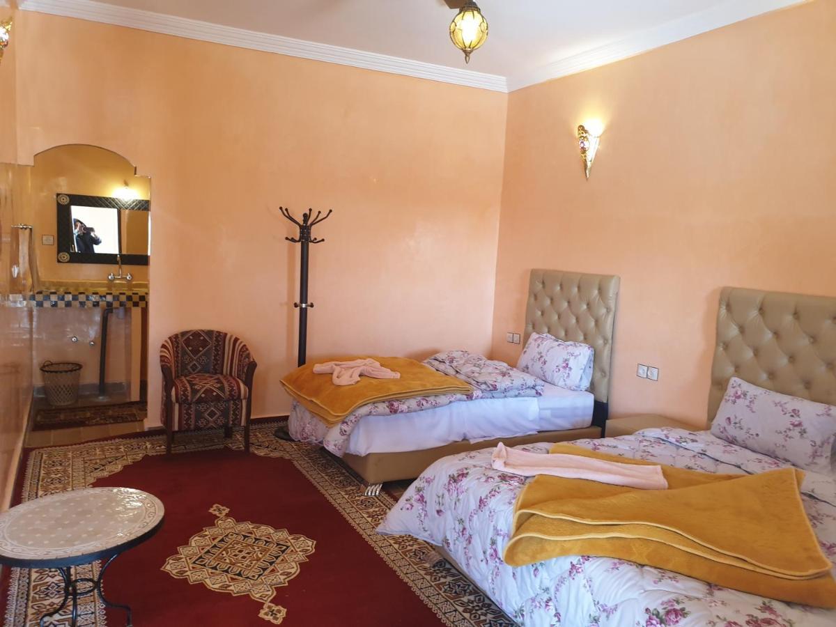 Auberge Sahara Garden Lac Yasmins Exterior foto